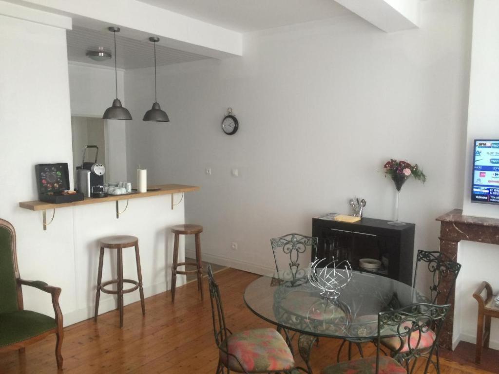 Appartements Du Beffroi Arras Eksteriør billede